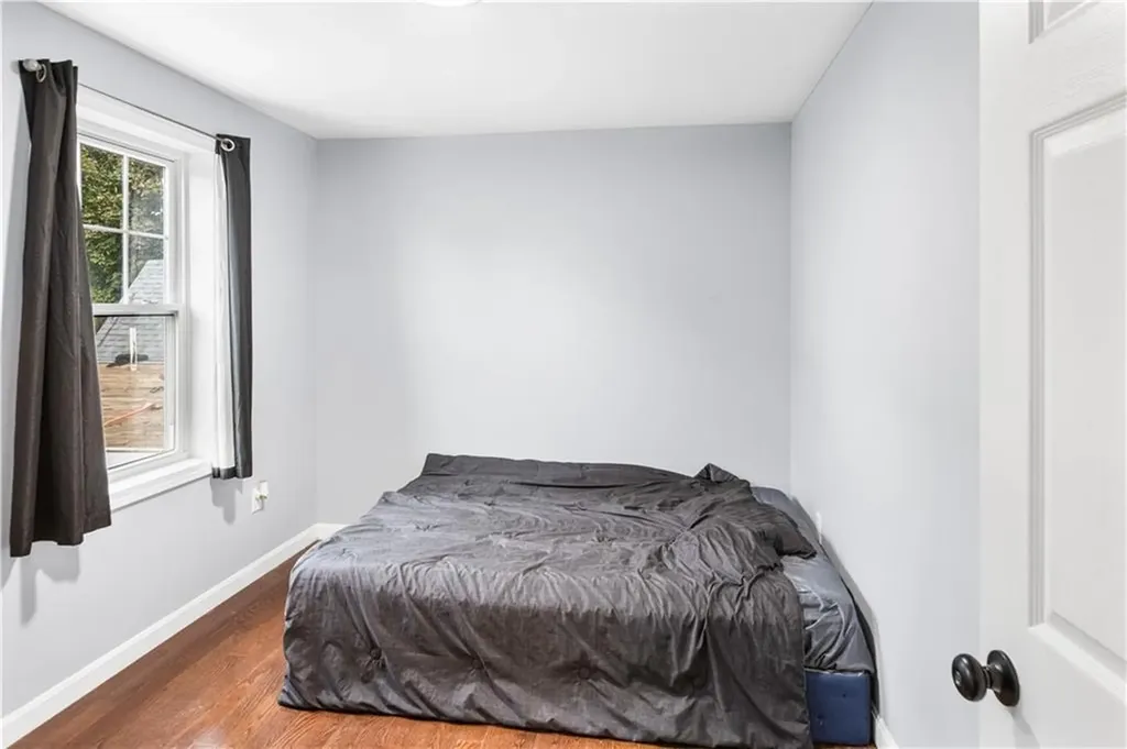 872 Branch Avenue Providence RI 02904
