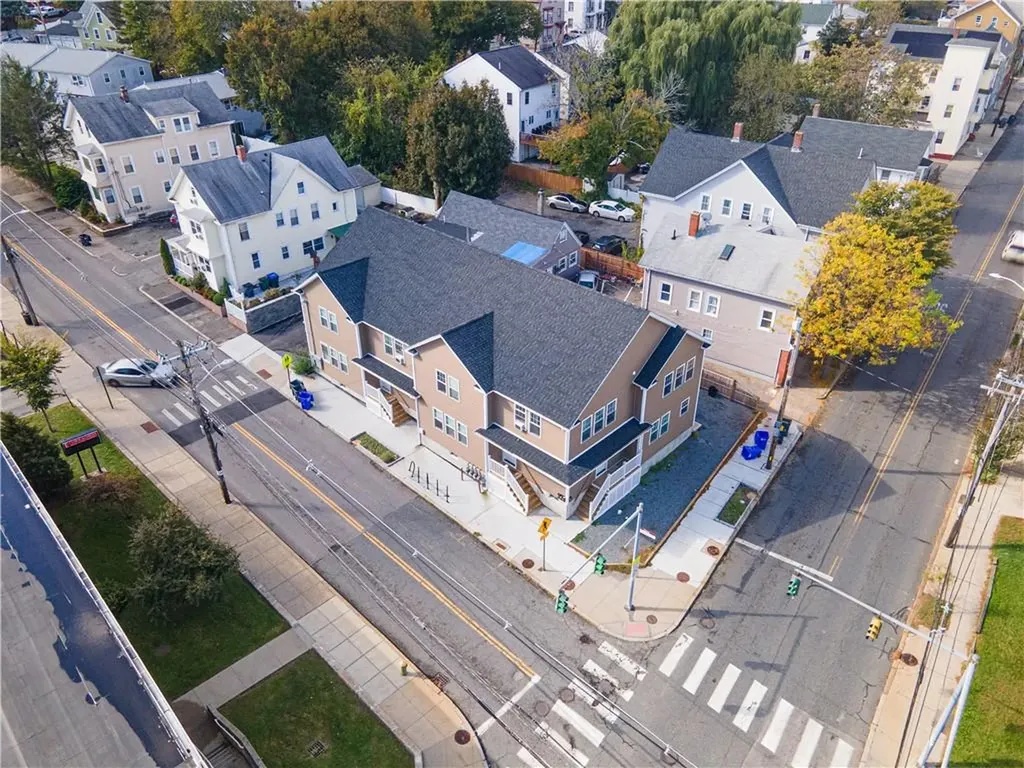 872 Branch Avenue Providence RI 02904