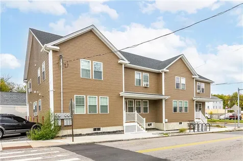 872 Branch Avenue Providence RI 02904