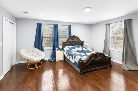 872 Branch Avenue Providence RI 02904