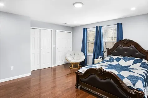872 Branch Avenue Providence RI 02904