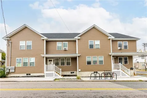 872 Branch Avenue Providence RI 02904