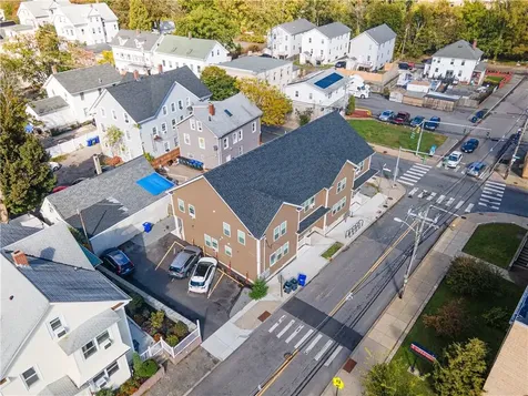 872 Branch Avenue Providence RI 02904