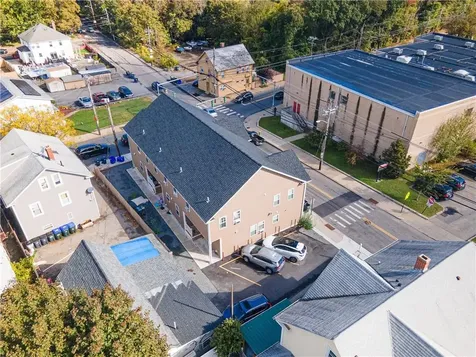 872 Branch Avenue Providence RI 02904