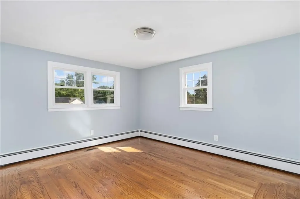 256 School Street Lincoln RI 02865