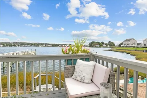 61 Green Street Portsmouth RI 02871