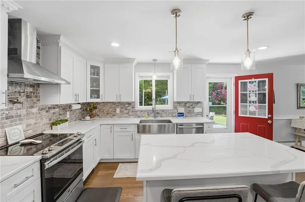 252 Wolf Rock Road Exeter RI 02822