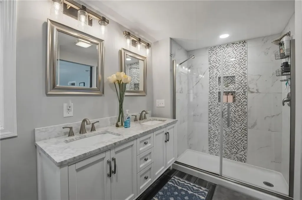 252 Wolf Rock Road Exeter RI 02822