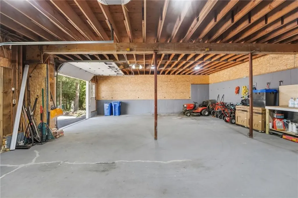 252 Wolf Rock Road Exeter RI 02822