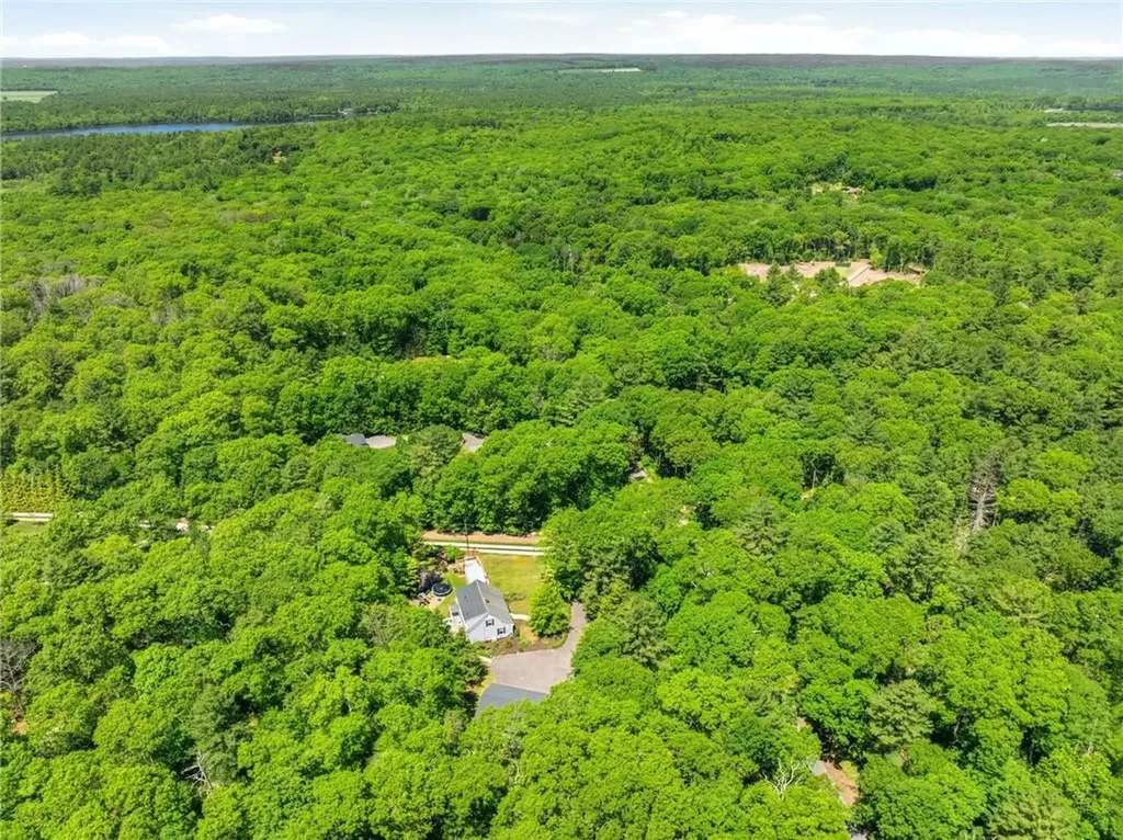252 Wolf Rock Road Exeter RI 02822