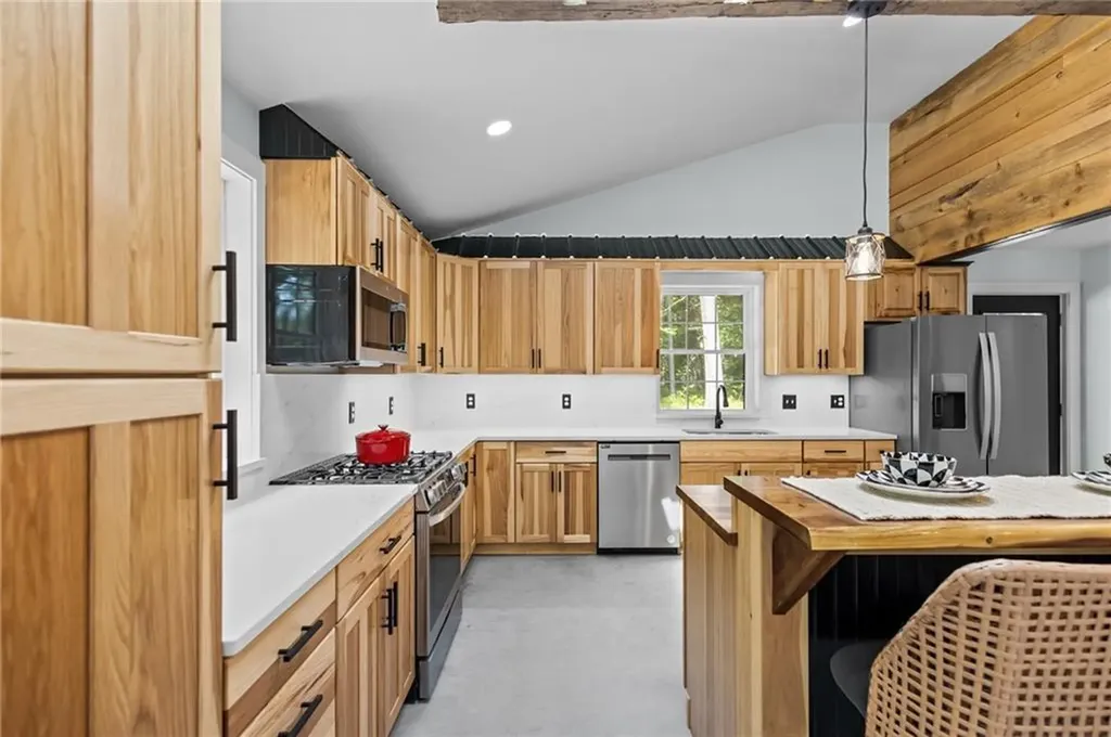 93 Sayles Hill Road North Smithfield RI 02896