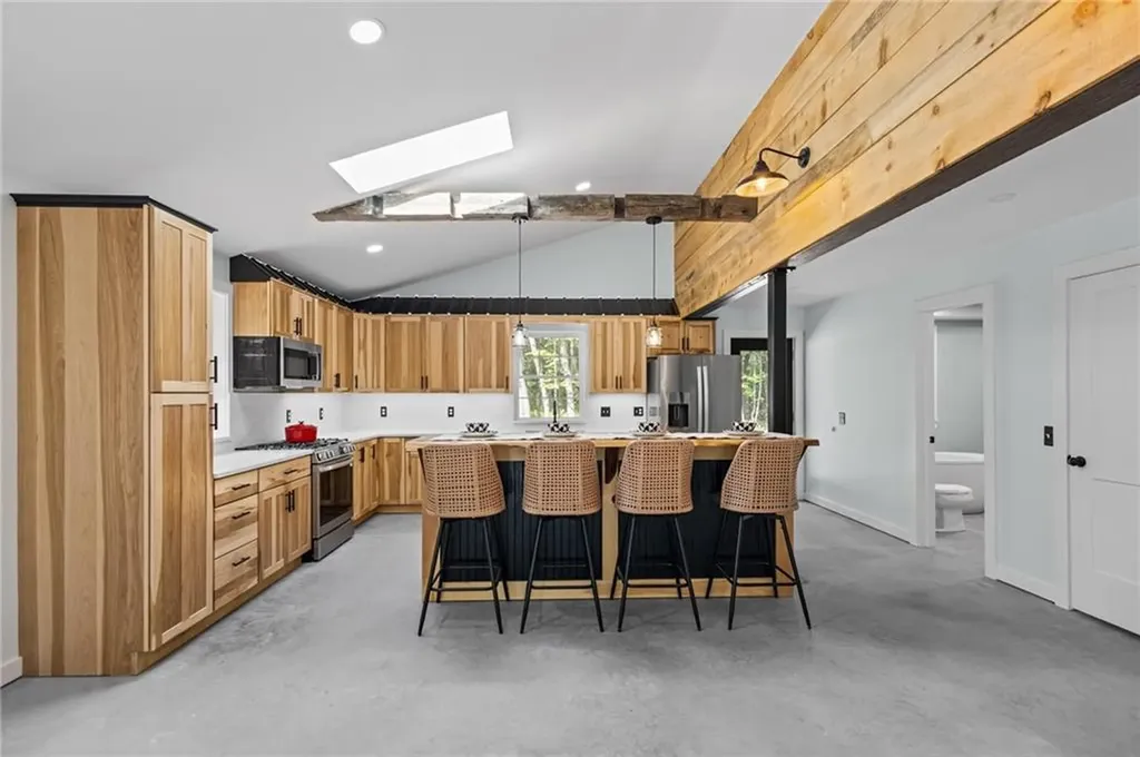 93 Sayles Hill Road North Smithfield RI 02896
