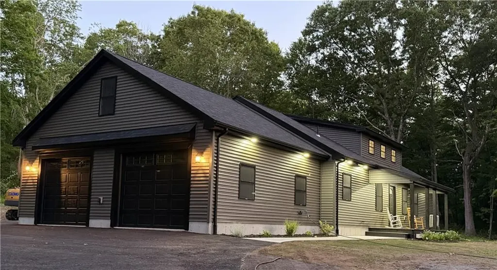 93 Sayles Hill Road North Smithfield RI 02896