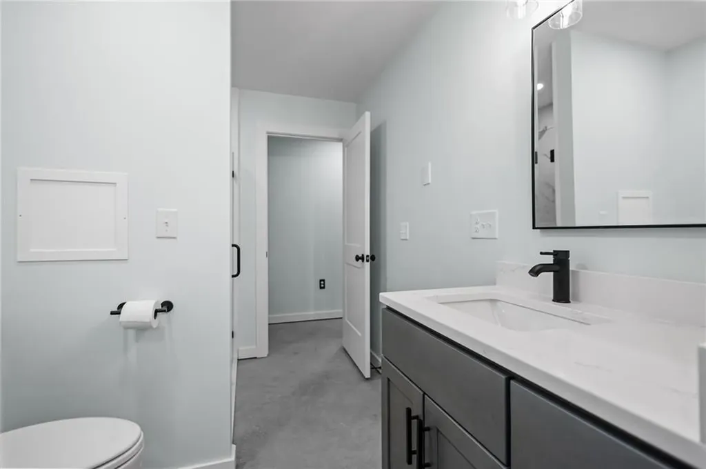 93 Sayles Hill Road North Smithfield RI 02896