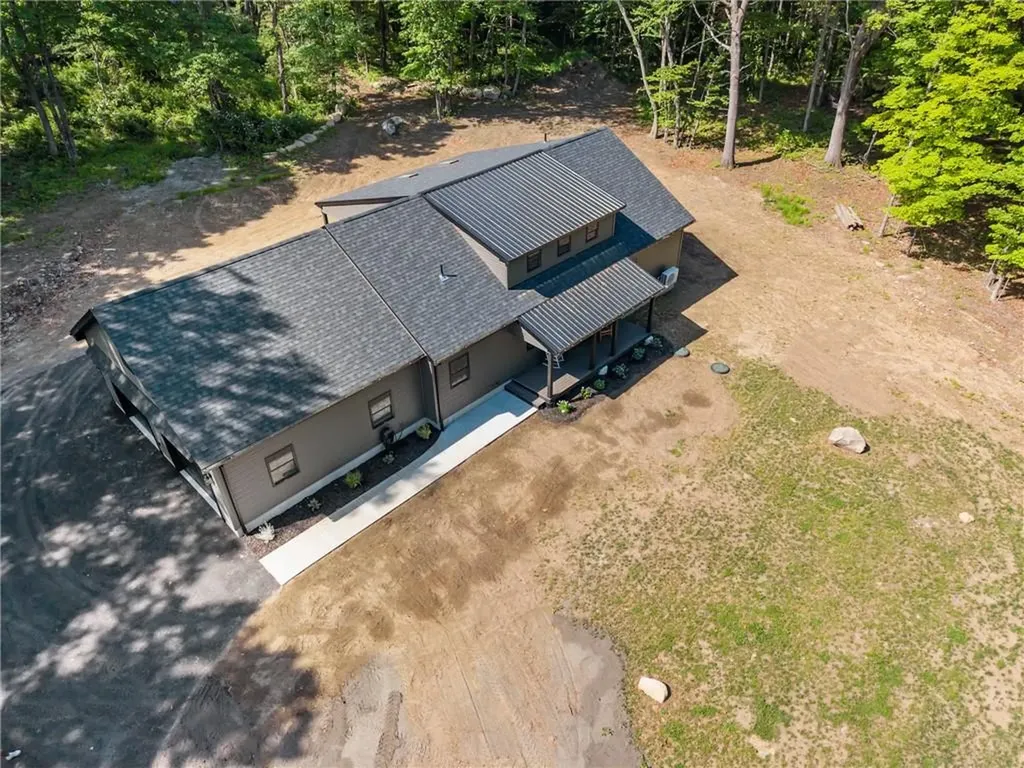 93 Sayles Hill Road North Smithfield RI 02896