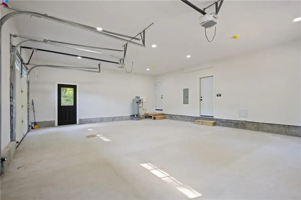 93 Sayles Hill Road North Smithfield RI 02896