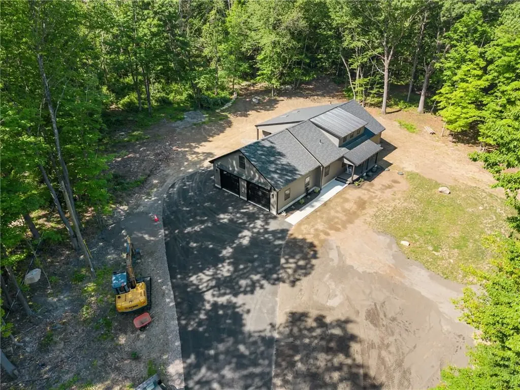93 Sayles Hill Road North Smithfield RI 02896