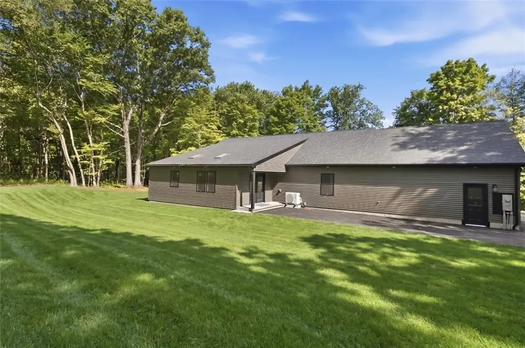 93 Sayles Hill Road North Smithfield RI 02896