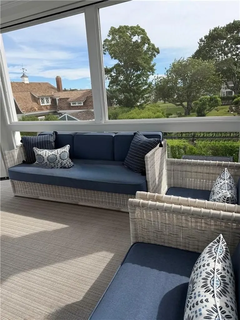 39 Avondale Road Westerly RI 02891