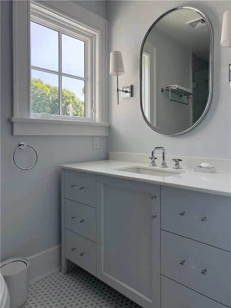 39 Avondale Road Westerly RI 02891