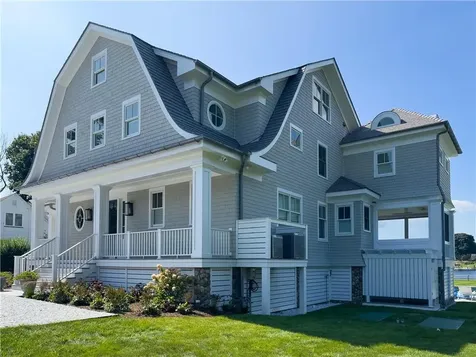 39 Avondale Road Westerly RI 02891