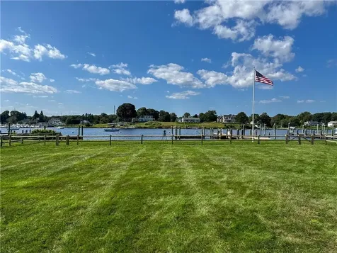39 Avondale Road Westerly RI 02891