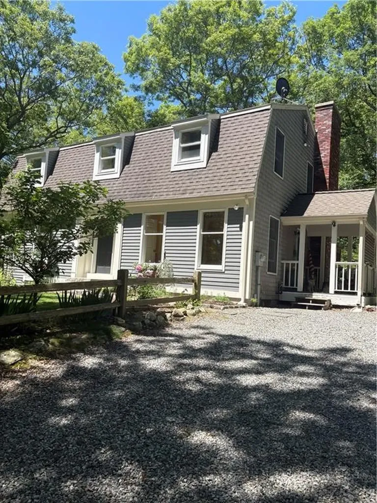 235 Canonchet Road Hopkinton RI 02832