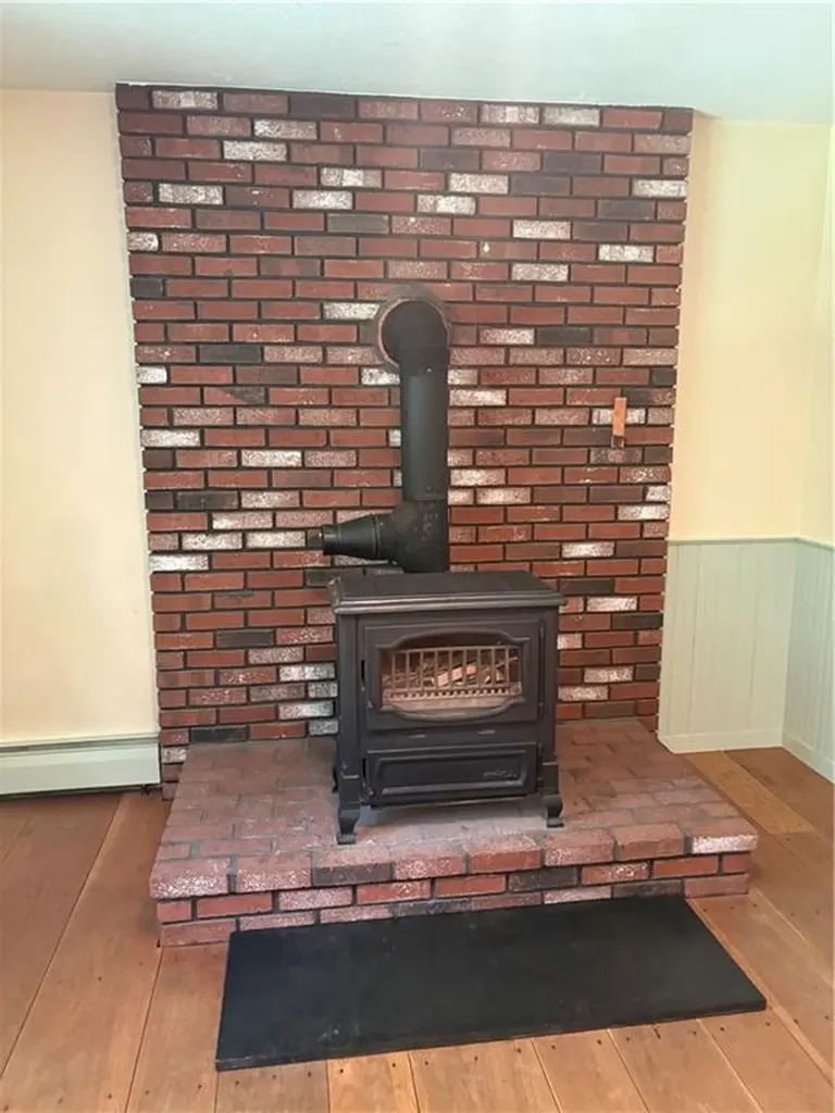 235 Canonchet Road Hopkinton RI 02832