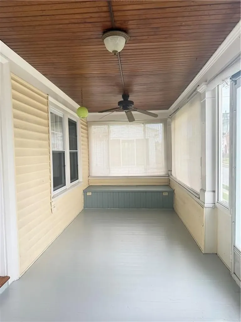28 Richland Street Cranston RI 02910