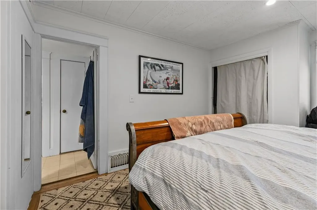 161 Mitchells Lane Middletown RI 02842