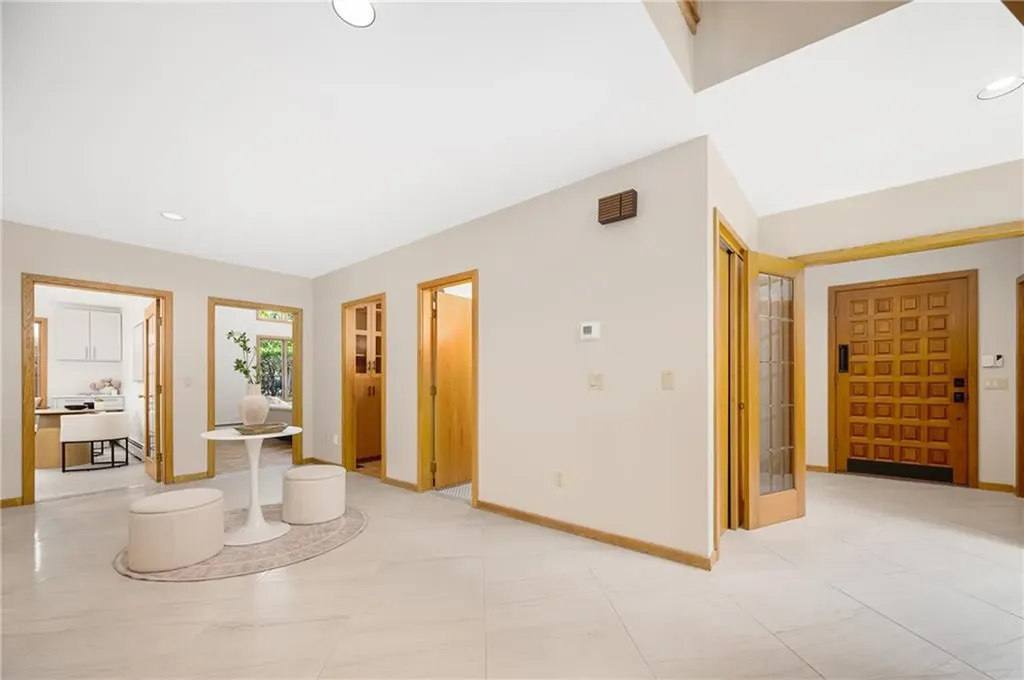 14 Maxcy Drive Providence RI 02906
