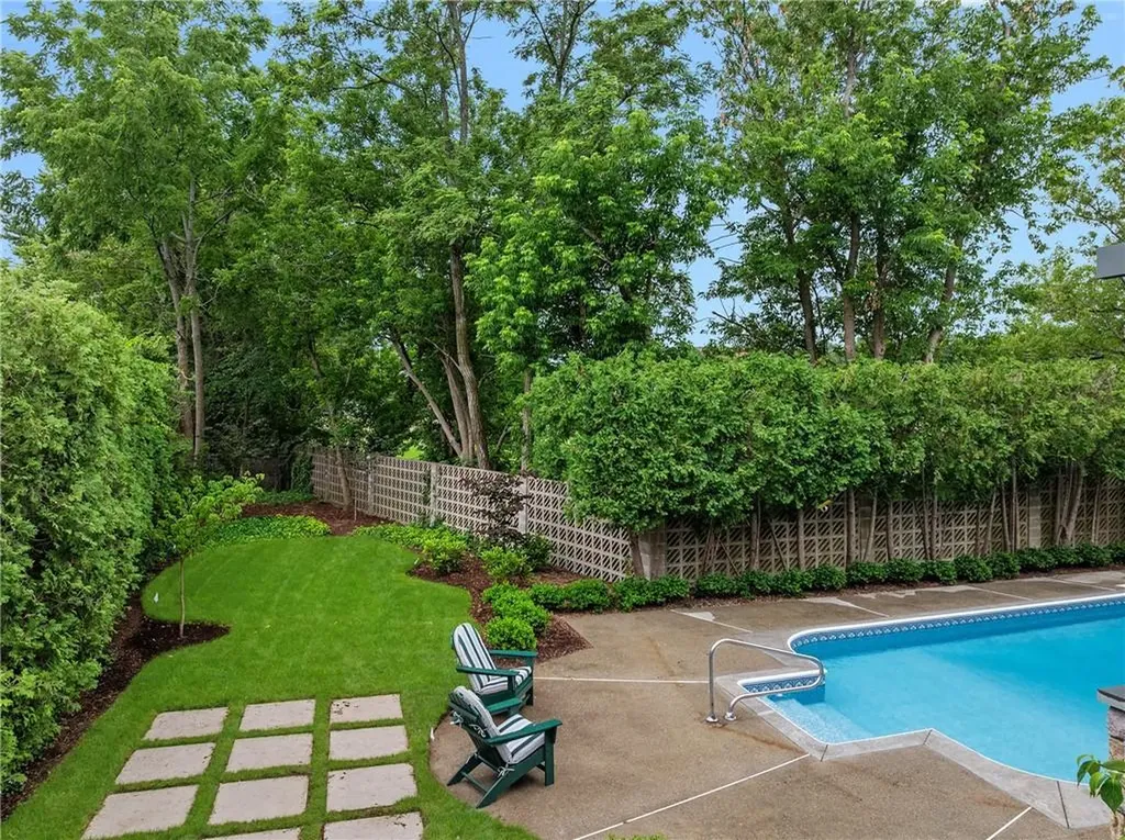 14 Maxcy Drive Providence RI 02906