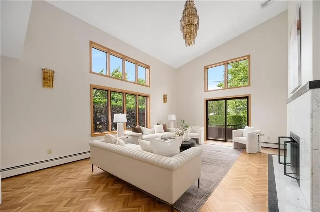 14 Maxcy Drive Providence RI 02906