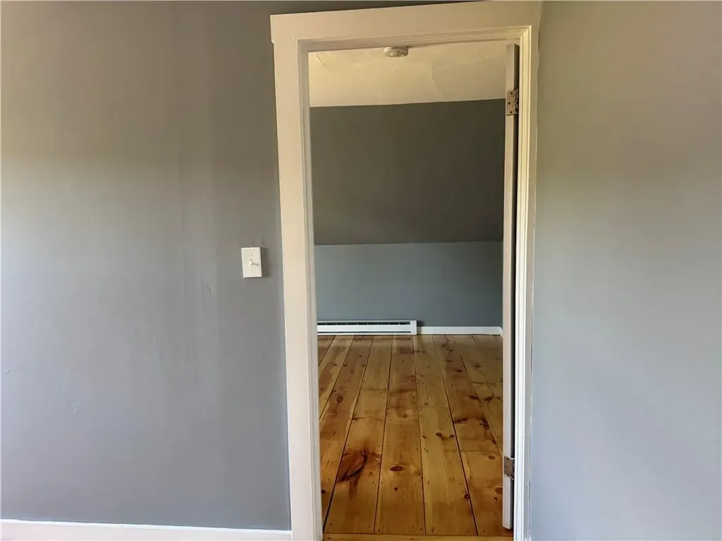87 Maple Avenue West Warwick RI 02893