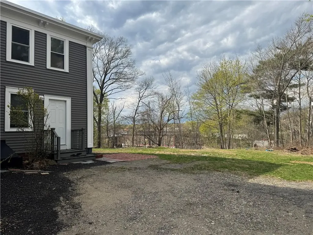 87 Maple Avenue West Warwick RI 02893
