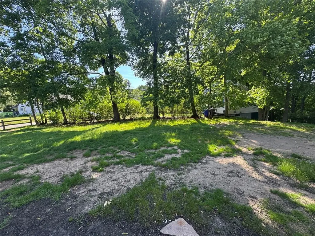 87 Maple Avenue West Warwick RI 02893