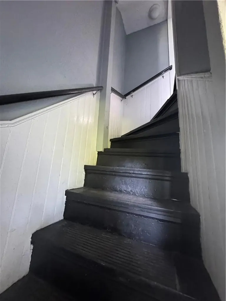 87 Maple Avenue West Warwick RI 02893