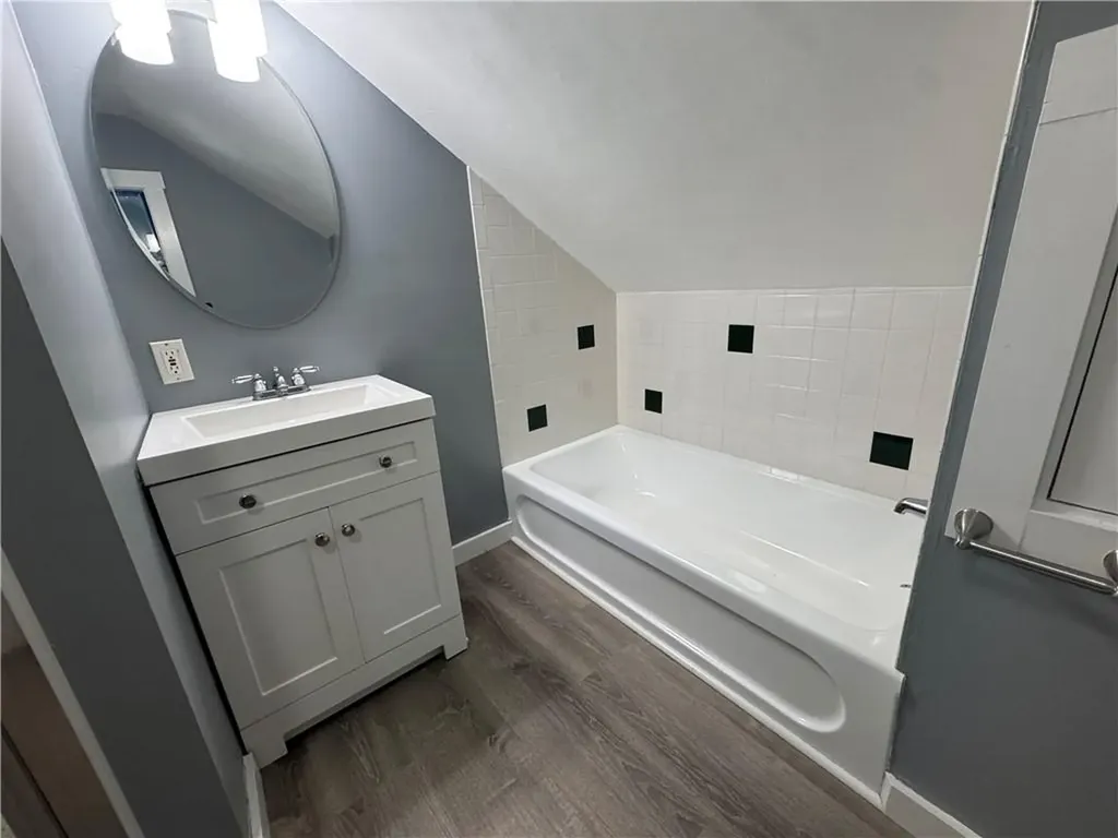87 Maple Avenue West Warwick RI 02893