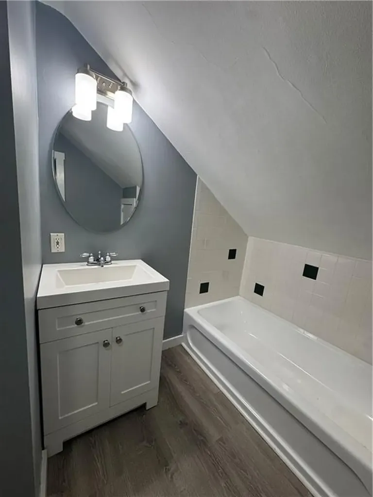 87 Maple Avenue West Warwick RI 02893