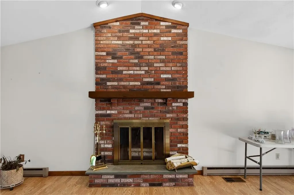 27 Metro Drive Coventry RI 02816