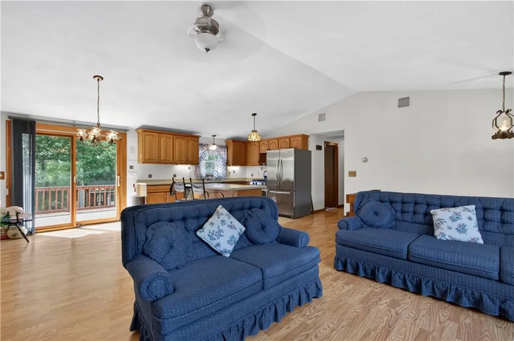27 Metro Drive Coventry RI 02816