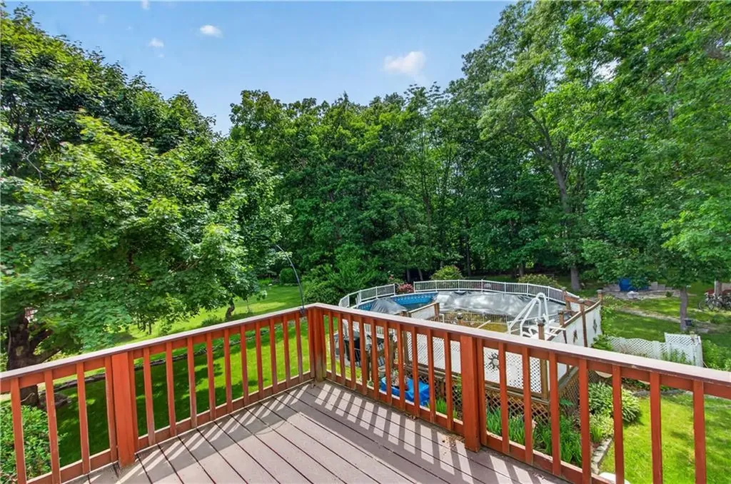 27 Metro Drive Coventry RI 02816