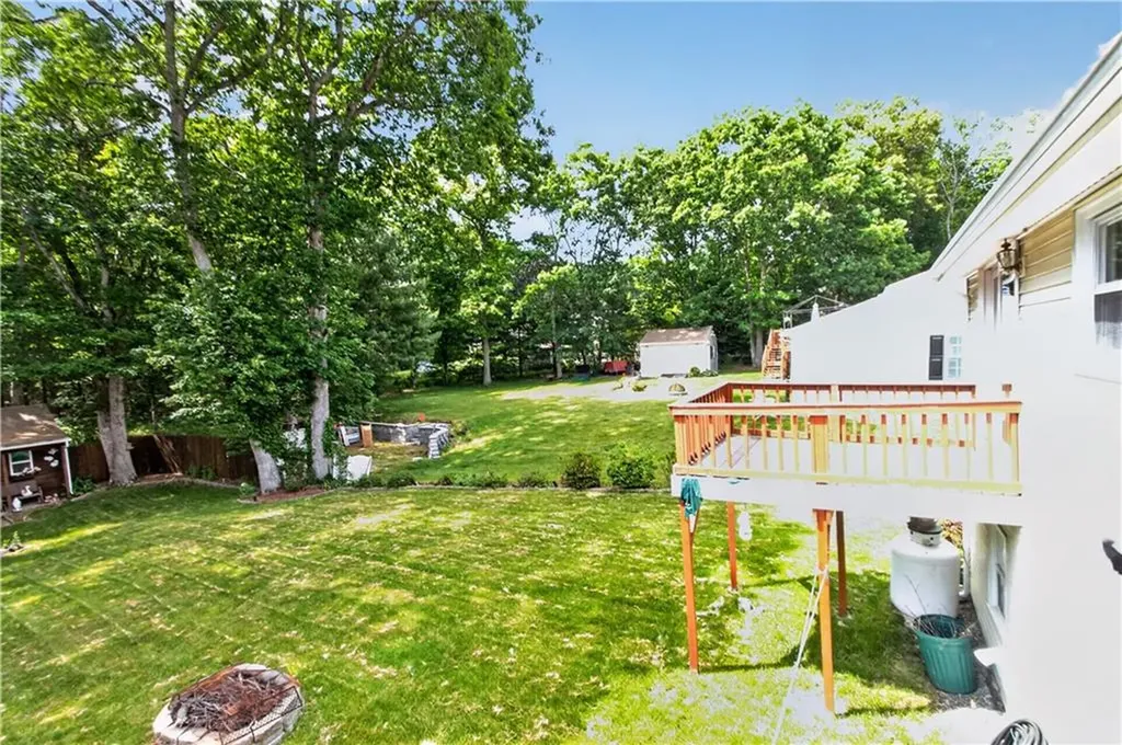 27 Metro Drive Coventry RI 02816