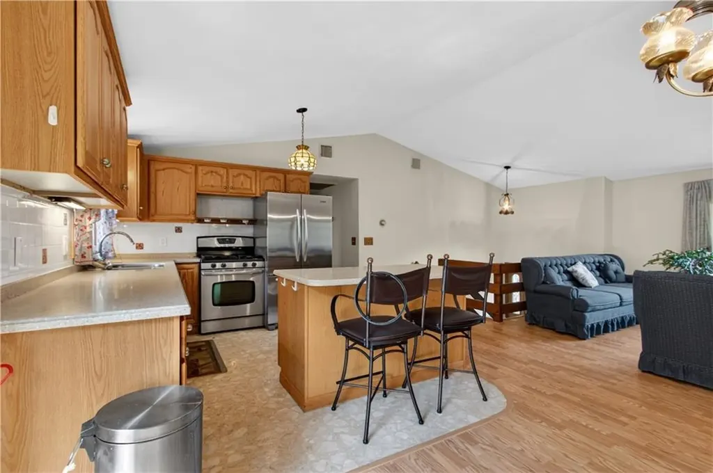 27 Metro Drive Coventry RI 02816