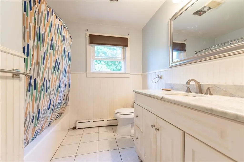 11 Country Hill Road Cumberland RI 02864