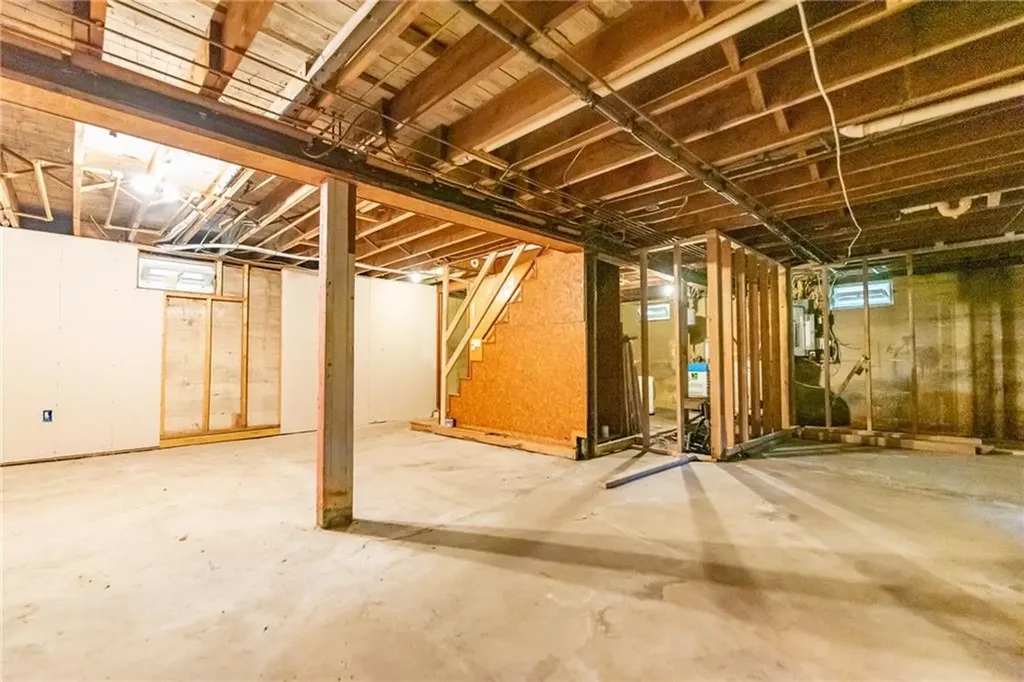 11 Country Hill Road Cumberland RI 02864