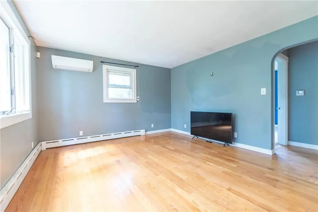 11 Country Hill Road Cumberland RI 02864