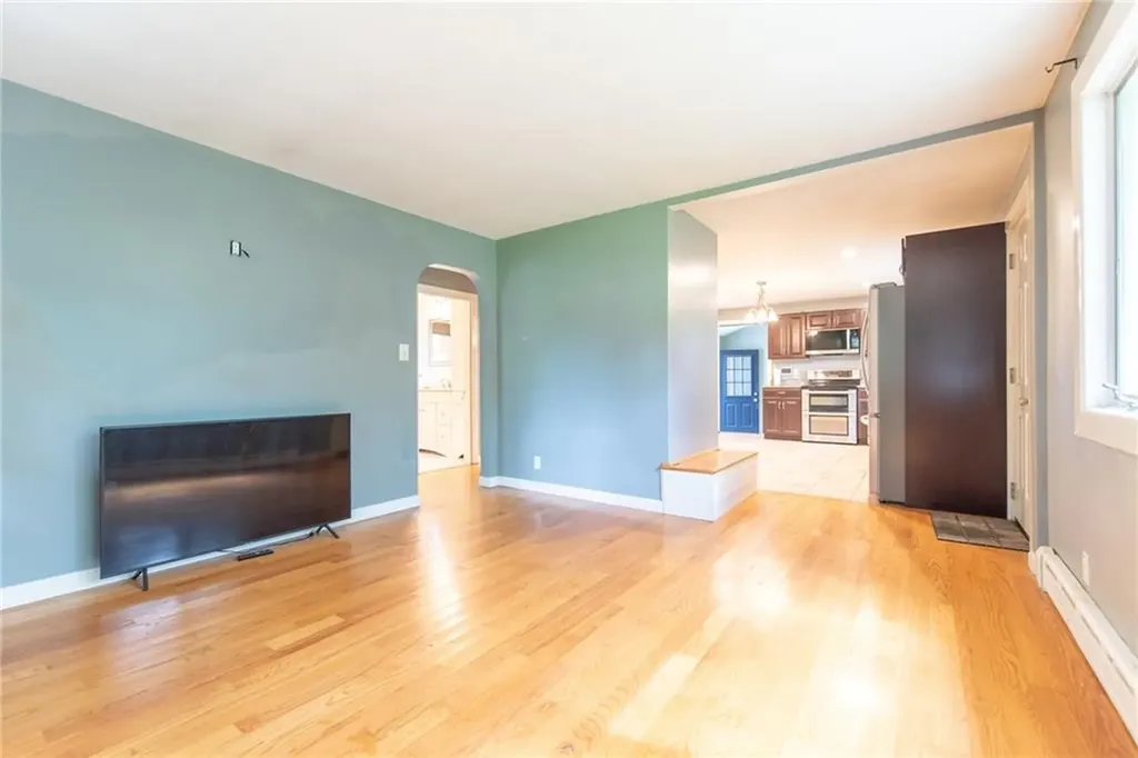 11 Country Hill Road Cumberland RI 02864