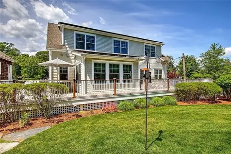 5 Curtis Road North Kingstown RI 02874