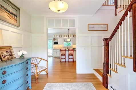 5 Curtis Road North Kingstown RI 02874